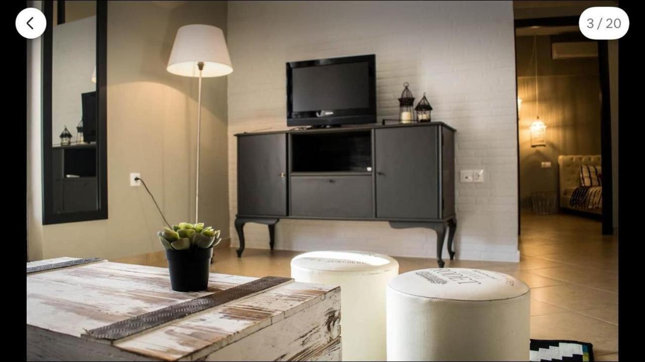 Moonstone House B Apartment Mytilene Luaran gambar